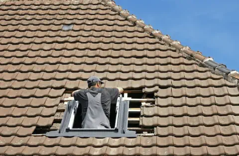Pose de velux - Champagnat